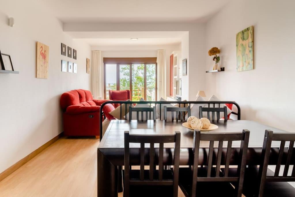 Casa De Las Flores - Apartamento Con Jardin Privado Frente A La Playa De Comillas Zewnętrze zdjęcie