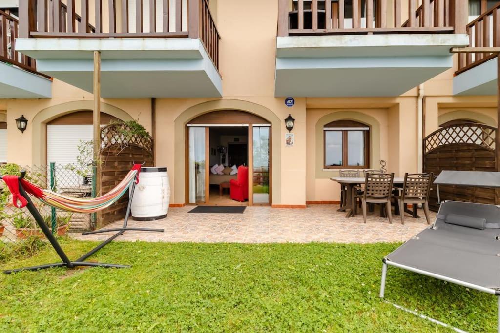 Casa De Las Flores - Apartamento Con Jardin Privado Frente A La Playa De Comillas Zewnętrze zdjęcie