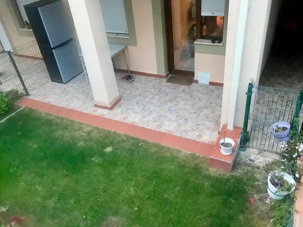Casa De Las Flores - Apartamento Con Jardin Privado Frente A La Playa De Comillas Zewnętrze zdjęcie