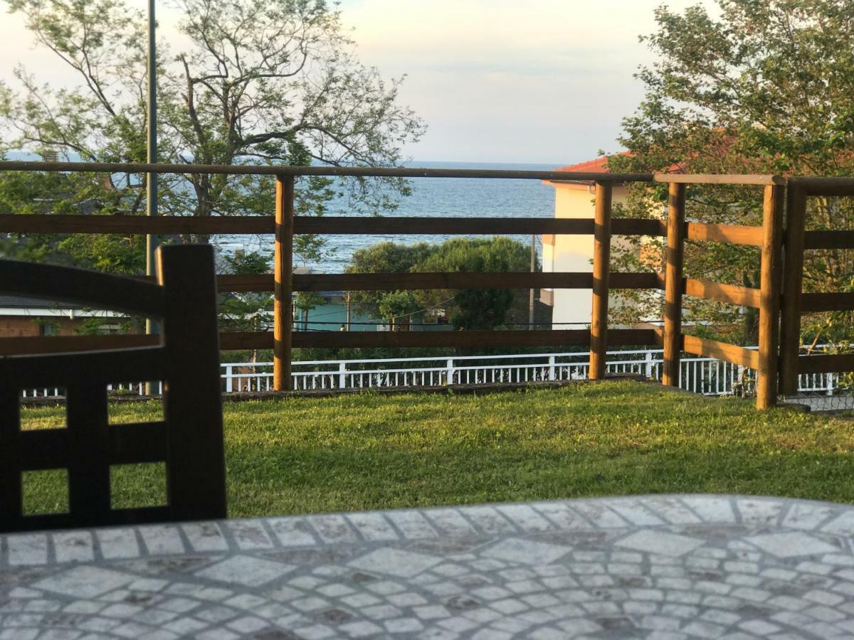Casa De Las Flores - Apartamento Con Jardin Privado Frente A La Playa De Comillas Zewnętrze zdjęcie