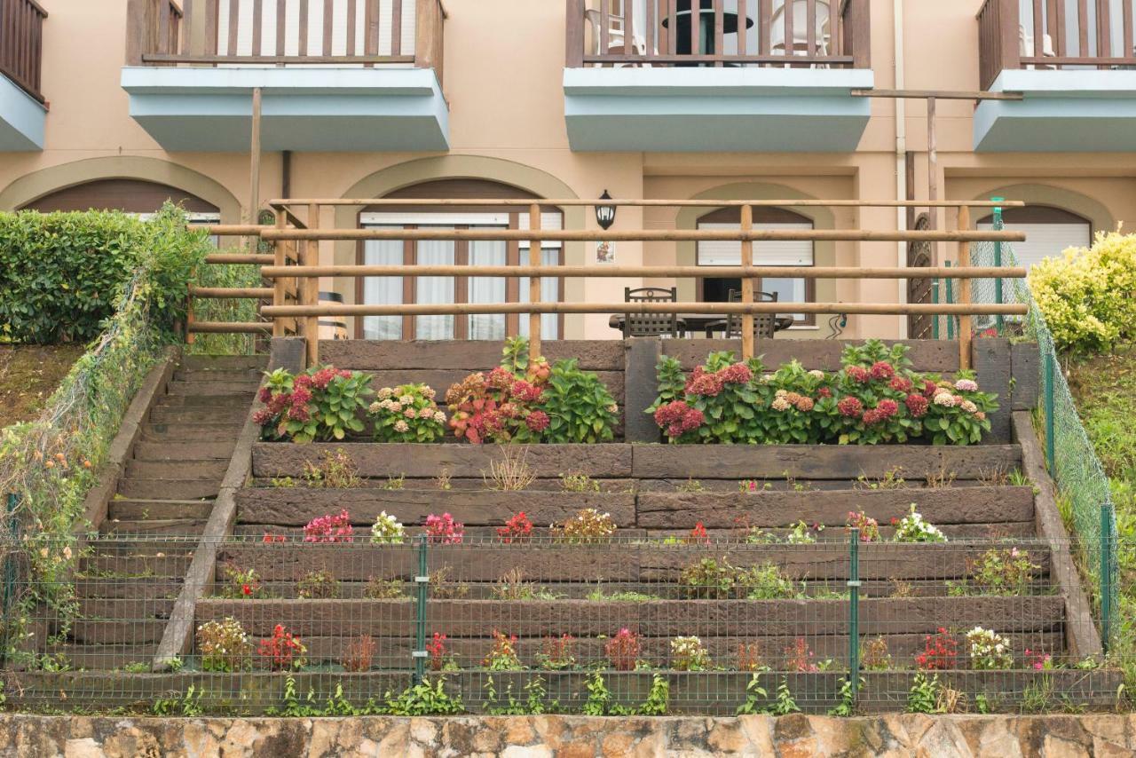Casa De Las Flores - Apartamento Con Jardin Privado Frente A La Playa De Comillas Zewnętrze zdjęcie